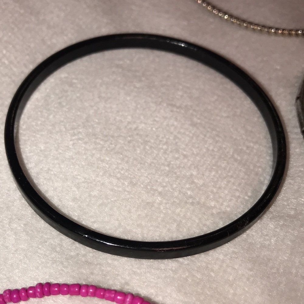 22 Stackable Bangles - Picture 11 of 14